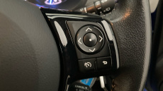 Toyota Yaris 1.5 VVT-i Icon Tech 5dr Petrol Hatchback